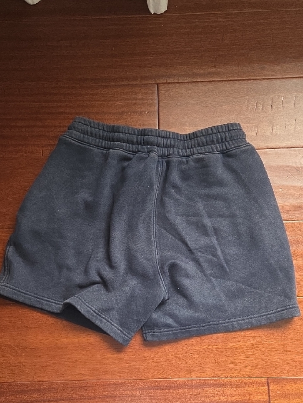 Hollister Mens Mid Thigh Fleece Shorts - Picture 3 of 4